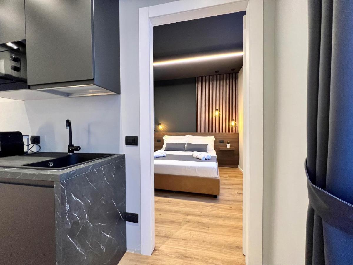 Prestige Duomo Apartment - Lake Como Kültér fotó